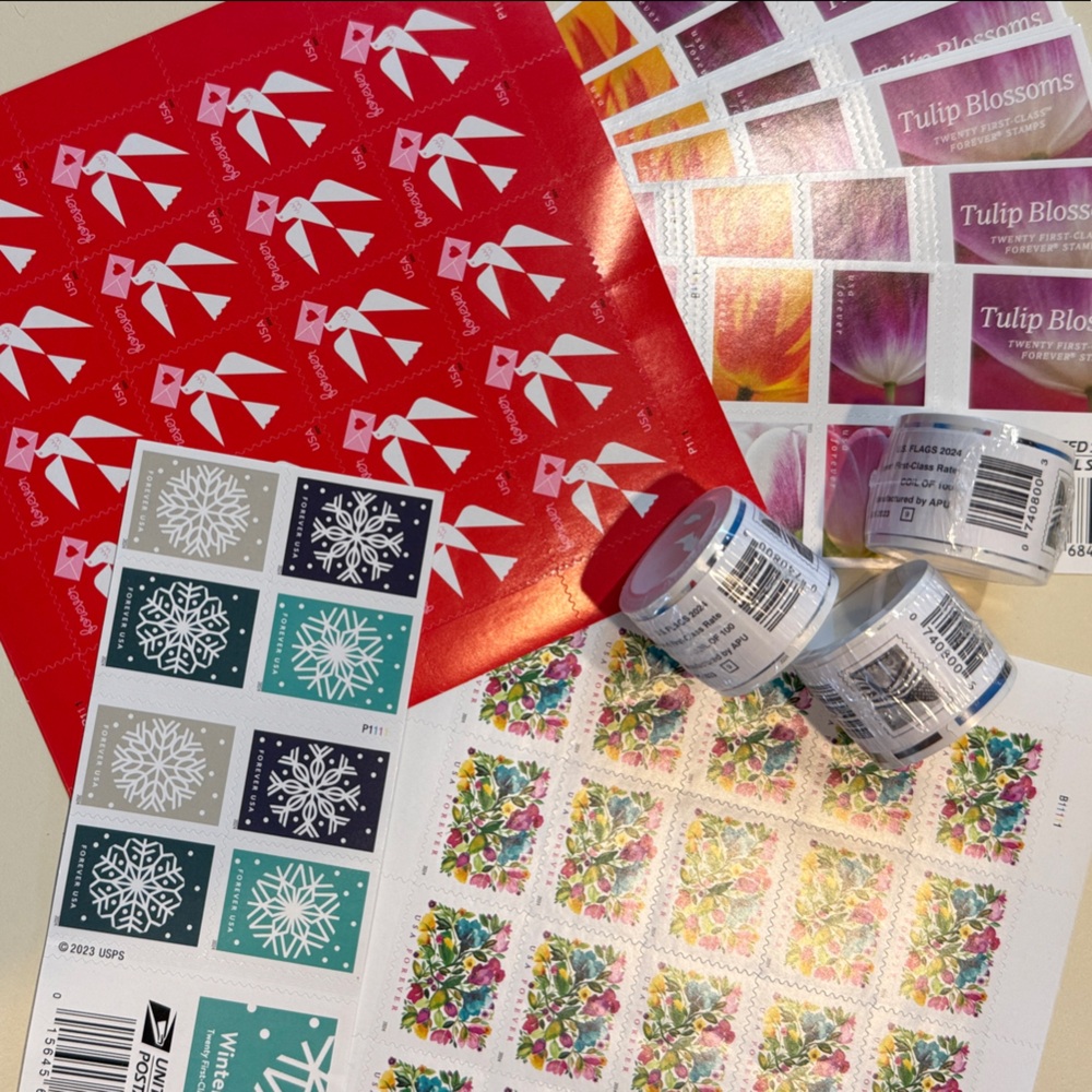 Tulip Blossom and Snowflake Seasonal Stamp Collection 15 books & 3 rolls